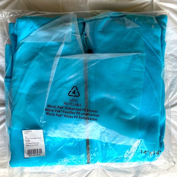 Lululemon ELECTRIC TURQUOISE M/L Scuba Oversized Half-Zip Hoodie - Picture 6 of 8